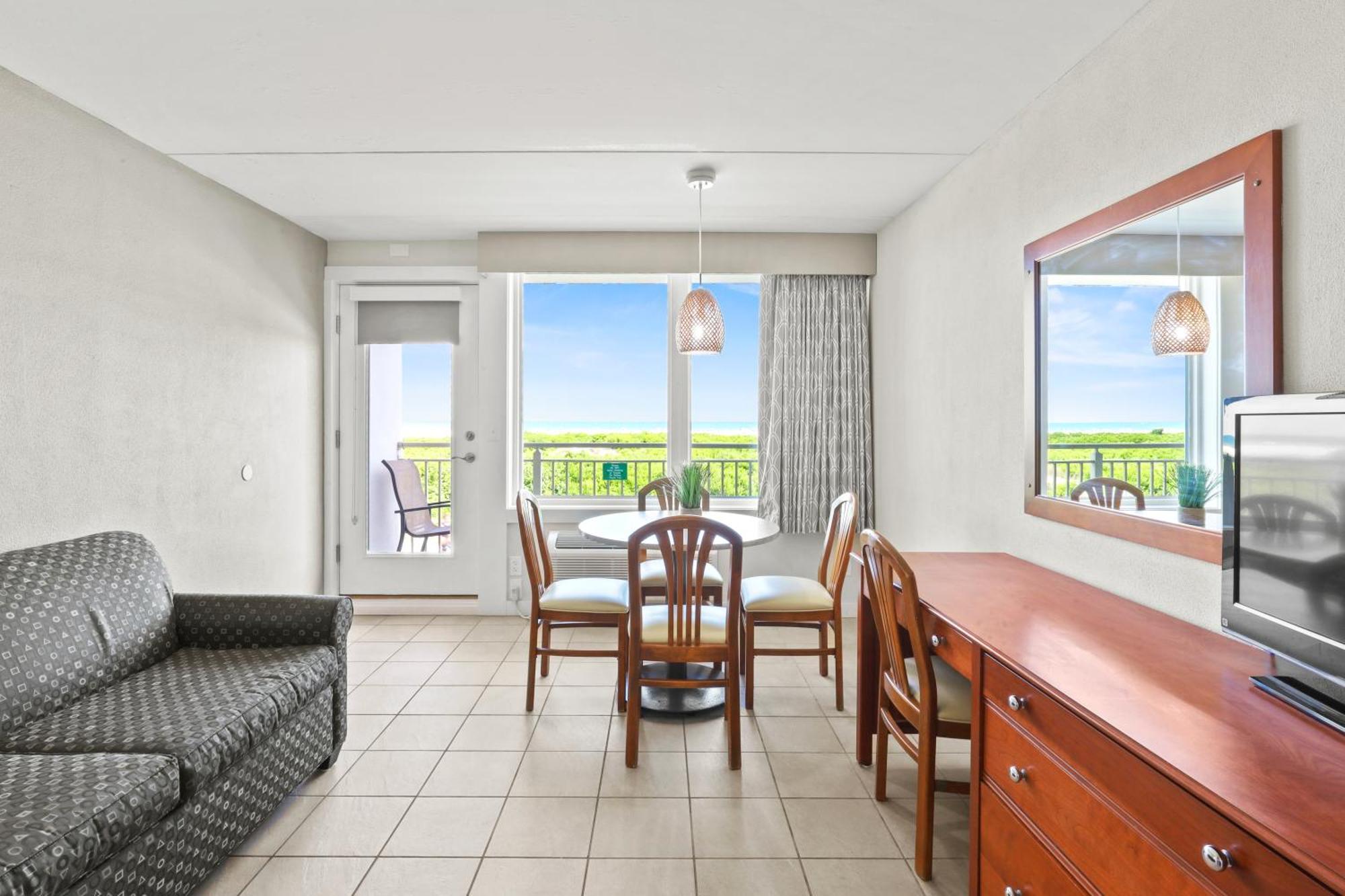 Motel Waikiki Oceanfront 2*